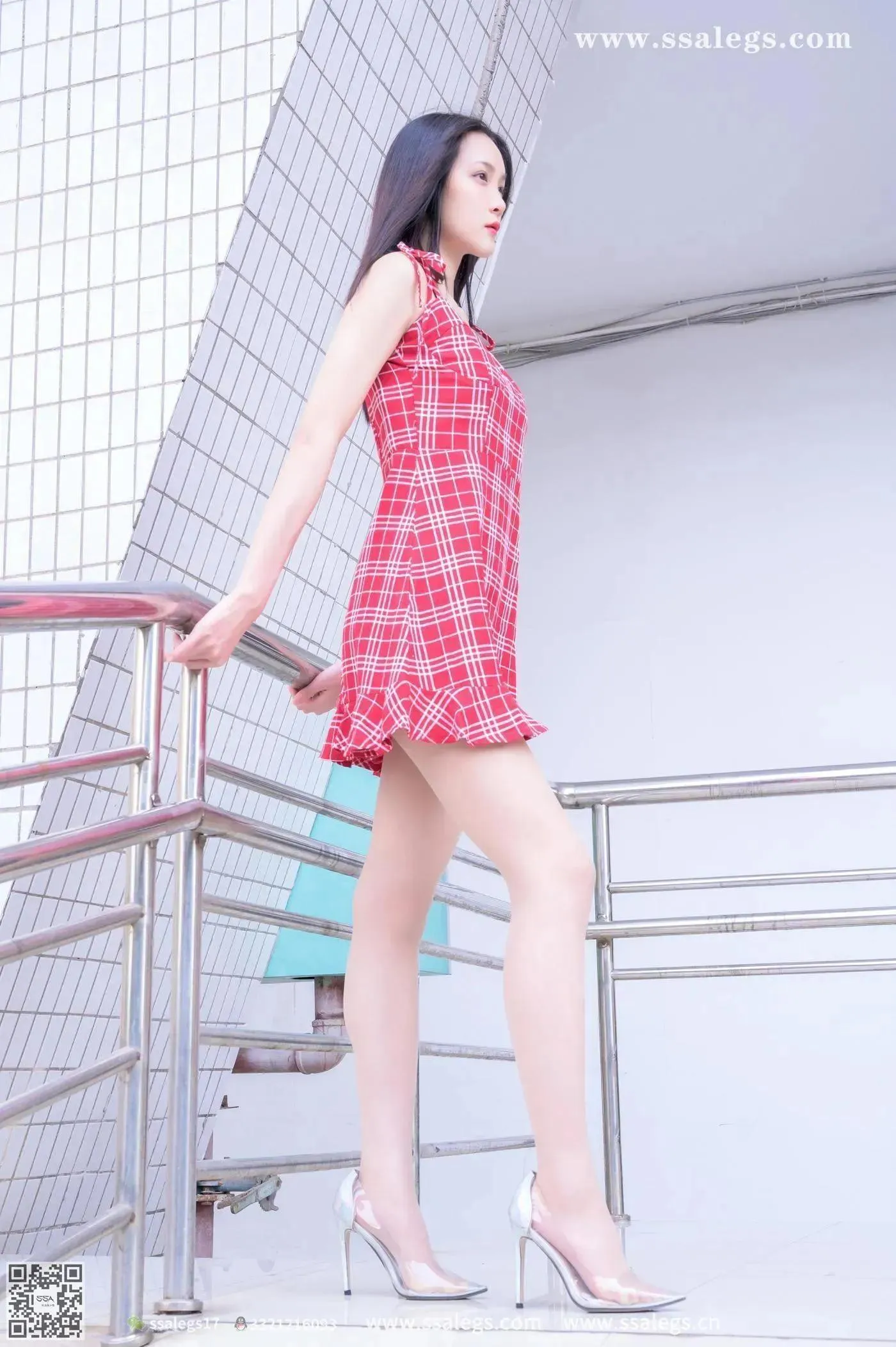 [SSA丝社]超清写真 NO.379 君君小区花园的靓丽风景线 [81P]插图2